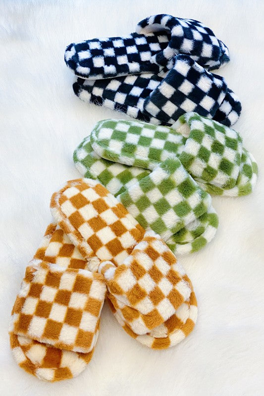 Checkered Cozy Comfort Slippers