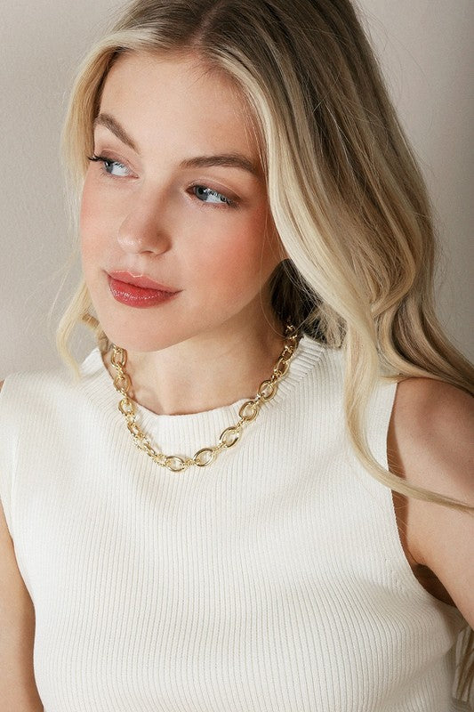 Gilded Statement Bold Chain Necklace in Gold